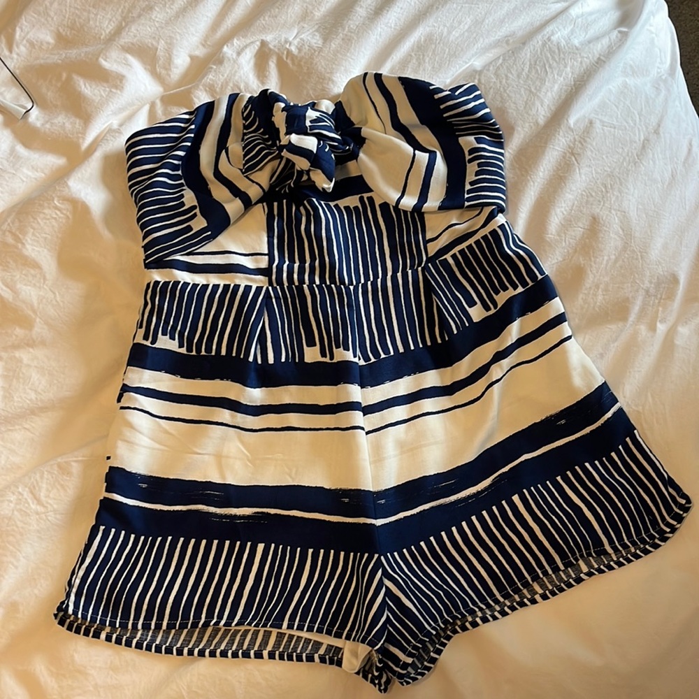Lulu’s romper like new!